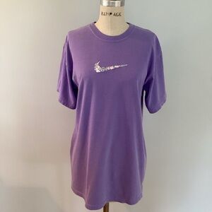 Comfort Colors Lavender Tee with Nike Floral Swoosh Size Medium
